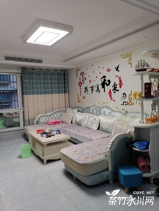 上海城精装两房出租，8成新，接受爱干净的人