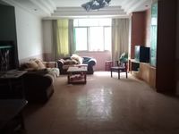 出售上海城旁3室2厅2卫155平米28万住宅