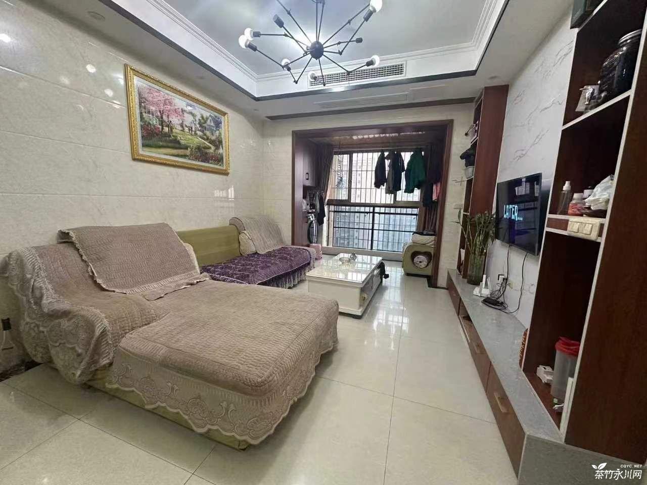 万达旁纯住家精装修，家具家电齐全，拎包入住