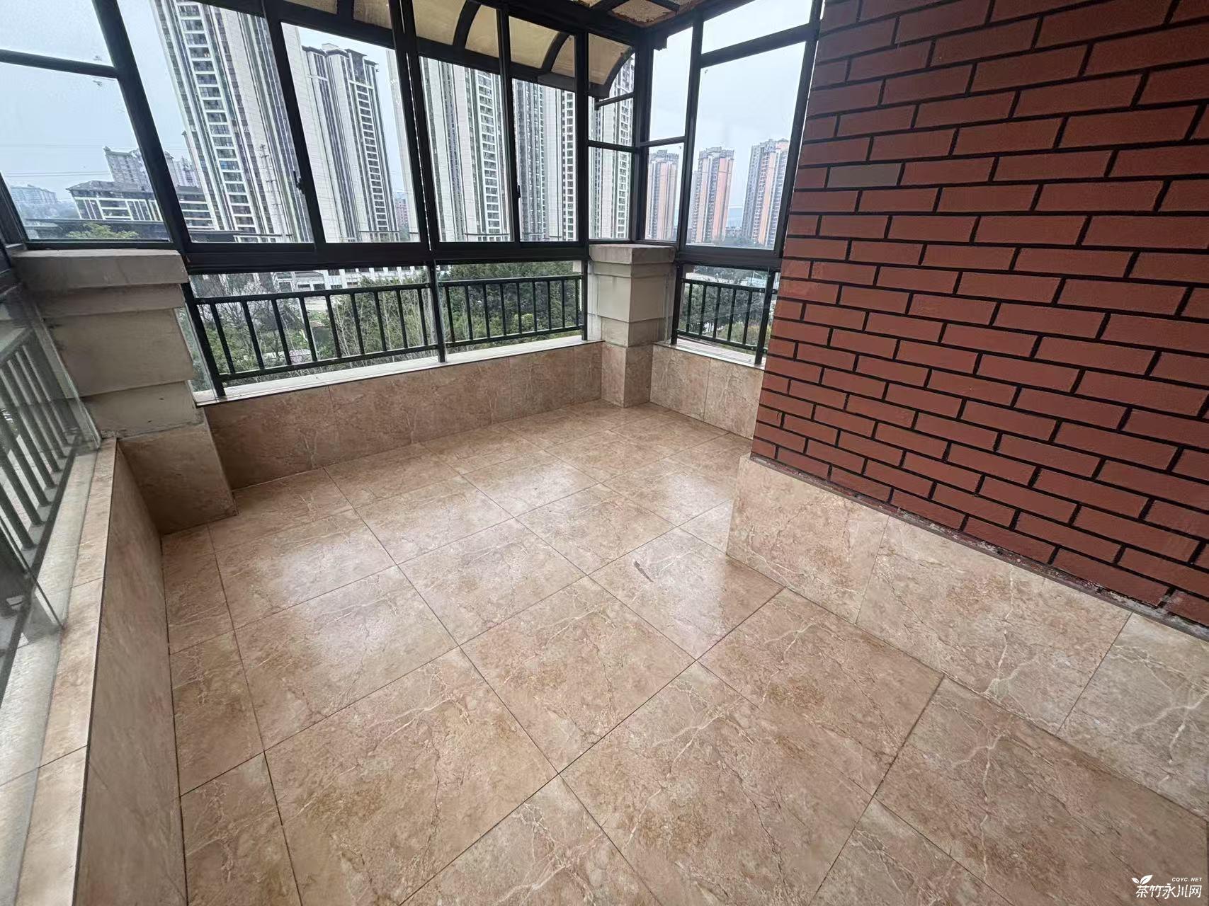 缺缺缺万达旁枫桥郡带露台的住家大3房