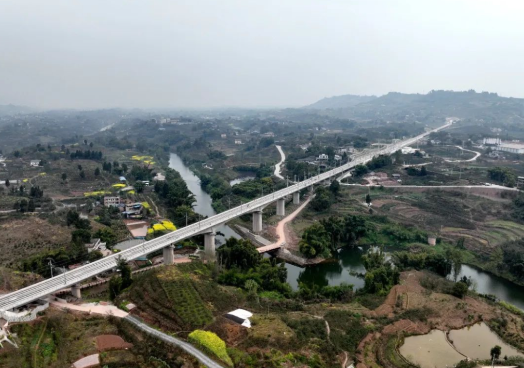 渝昆高铁重庆至宜宾段通车时间明确